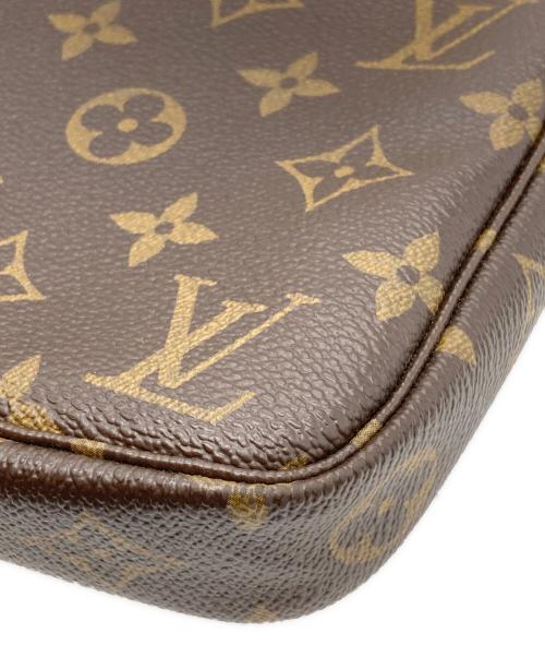 LOUIS VUITTON（ルイ ヴィトン）LOUIS VUITTON (ルイ ヴィトン) ショルダーポーチ　ポシェット・アクセソワール　モノグラム ブラウンの古着・服飾アイテム