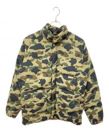 BAPE BY A BATHING APE（ベイプバイアベイシングエイプ）の古着「迷彩ダウンジャケット」｜カーキ