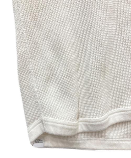 Hysteric Glamour（ヒステリックグラマー）Hysteric Glamour (ヒステリックグラマー) NUMBER 76 Tシャツ　ロンT ホワイト サイズ:XLの古着・服飾アイテム
