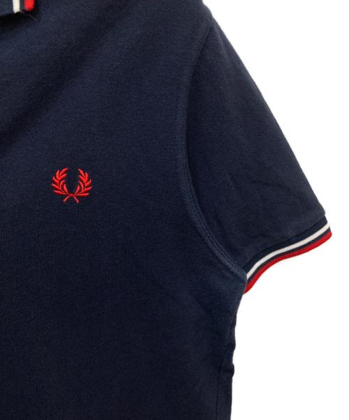 FRED PERRY（フレッドペリー）FRED PERRY (フレッドペリー) ポロシャツ ネイビー サイズ:38の古着・服飾アイテム