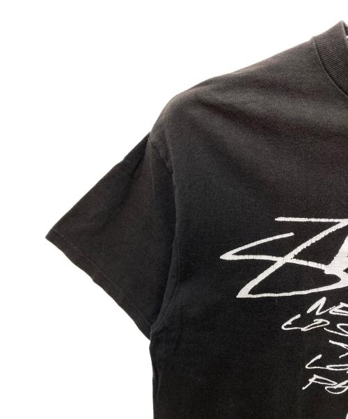 stussy（ステューシー）stussy (ステューシー) プリントTシャツ ブラック サイズ:Lの古着・服飾アイテム