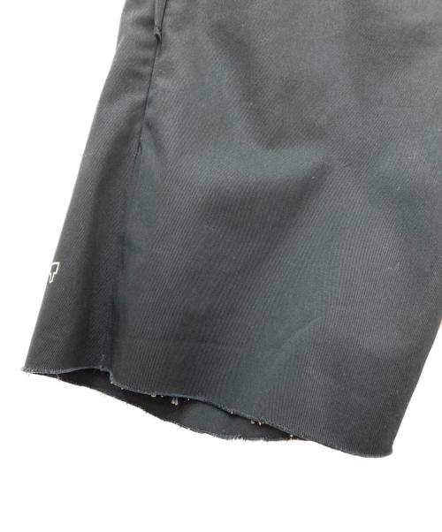 uniform experiment（ユニフォームエクスペリメント）uniform experiment (ユニフォームエクスペリメント) CUT OFF SHORTS　カットオフショートパンツ ブラック サイズ:3の古着・服飾アイテム