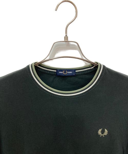 FRED PERRY（フレッドペリー）FRED PERRY (フレッドペリー) TWIN TIPPED Tシャツ グリーン サイズ:Mの古着・服飾アイテム