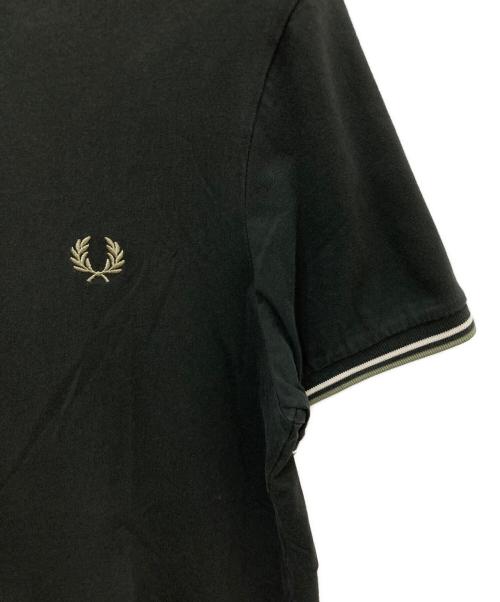 FRED PERRY（フレッドペリー）FRED PERRY (フレッドペリー) TWIN TIPPED Tシャツ グリーン サイズ:Mの古着・服飾アイテム