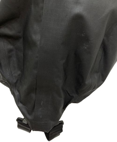 ARC'TERYX（アークテリクス）ARC'TERYX (アークテリクス) 40L Carrier Duffle ブラックの古着・服飾アイテム