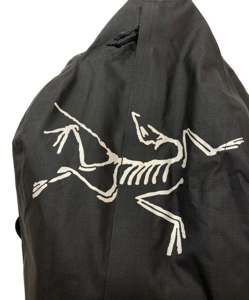ARC'TERYX（アークテリクス）ARC'TERYX (アークテリクス) 40L Carrier Duffle ブラックの古着・服飾アイテム
