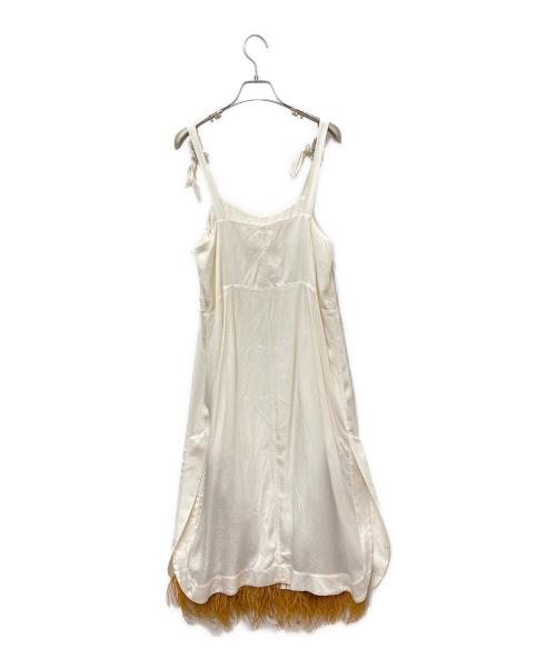 TOGA PULLA（トーガ プルラ）TOGA PULLA (トーガ プルラ) レーヨン グースフェザーフリルワンピース ベージュ サイズ:36の古着・服飾アイテム