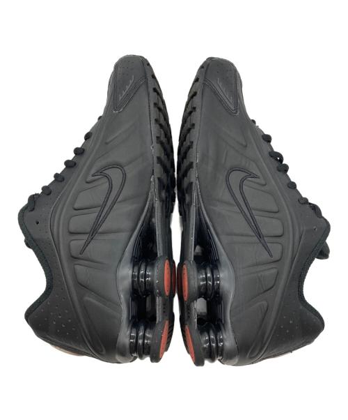 NIKE（ナイキ）NIKE (ナイキ) SHOX R4　ショックス R4 ブラック サイズ:27の古着・服飾アイテム