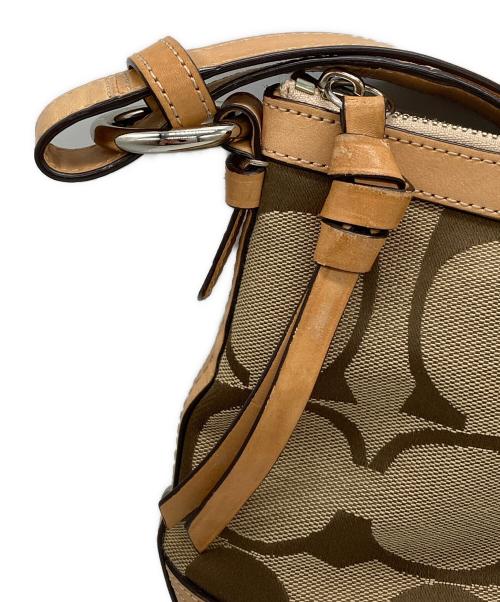 COACH（コーチ）COACH (コーチ) シグネチャーワンショルダーバッグ ブラウンの古着・服飾アイテム