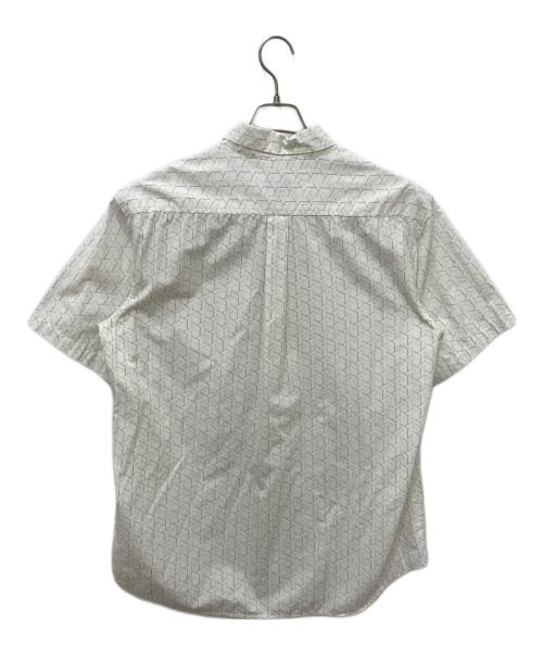 stussy（ステューシー）stussy (ステューシー) 幾何学模様半袖シャツ ホワイト サイズ:XLの古着・服飾アイテム