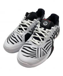 Y-3（ワイスリー）の古着「Barricade  Boost」｜ホワイト