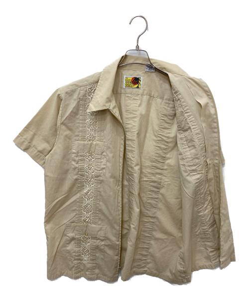 Guayabera（グアヤベラ）GUAYABERA (グアヤベラ) 半袖シャツ ベージュ サイズ:Lの古着・服飾アイテム