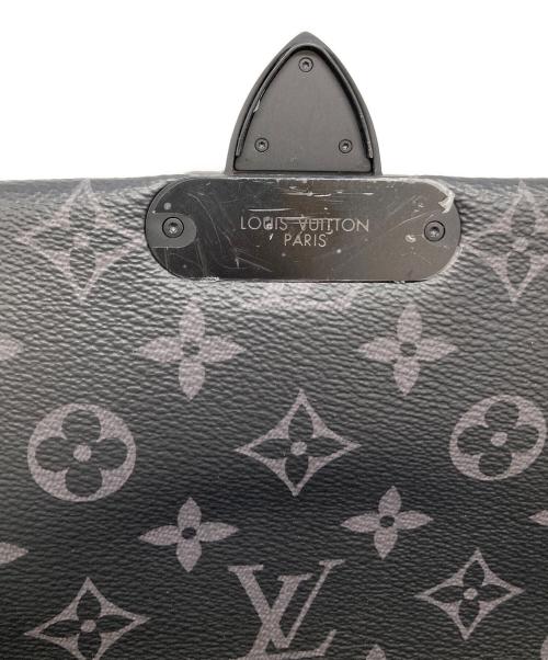 LOUIS VUITTON（ルイ ヴィトン）LOUIS VUITTON (ルイ ヴィトン) モノグラム・エクリプス Sケープ・メッセンジャー ショルダーバッグ ブラックの古着・服飾アイテム