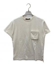 LOUIS VUITTON（ルイ ヴィトン）の古着「シグネチャー3DポケットモノグラムTシャツ」｜ホワイト