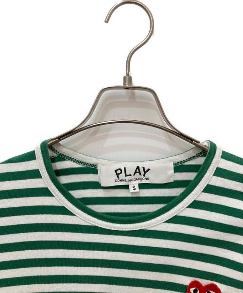 PLAY COMME des GARCONS（プレイコムデギャルソン）PLAY COMME des GARCONS (プレイコムデギャルソン) Border Long Sleeve T-Shirt With Red Emblem グリーン×ホワイト サイズ:Sの古着・服飾アイテム