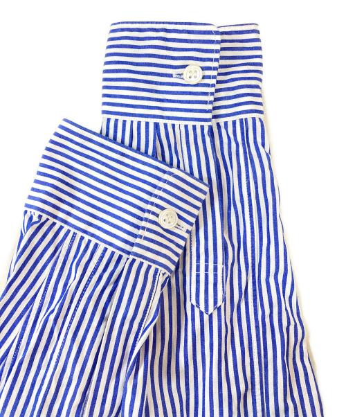 PLAY COMME des GARCONS（プレイコムデギャルソン）PLAY COMME des GARCONS (プレイコムデギャルソン) Stripe Shirt With Black Emblem Pattern A ブルー×ホワイト サイズ:Sの古着・服飾アイテム