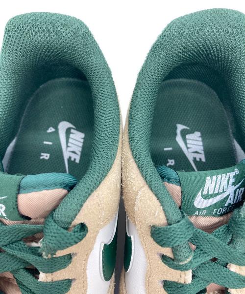 NIKE（ナイキ）NIKE (ナイキ) Force 1 Low ベージュ×グリーン サイズ:24.5の古着・服飾アイテム