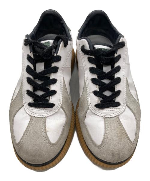 Onitsuka Tiger（オニツカタイガー）Onitsuka Tiger (オニツカタイガー) DELECITY ホワイト サイズ:24.5の古着・服飾アイテム
