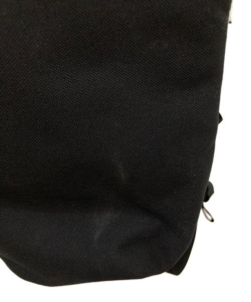 MACPAC（マックパック）MACPAC (マックパック) Kauriバックパック ネイビーの古着・服飾アイテム
