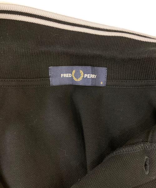 FRED PERRY（フレッドペリー）FRED PERRY (フレッドペリー) TWIN TIPPED POLO ブラック サイズ:Ｓの古着・服飾アイテム