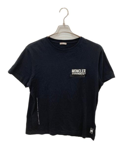 MONCLER（モンクレール）MONCLER (モンクレール) FRAGMENT DESIGN (フラグメントデザイン) プリントTシャツ ブラック サイズ:Lの古着・服飾アイテム
