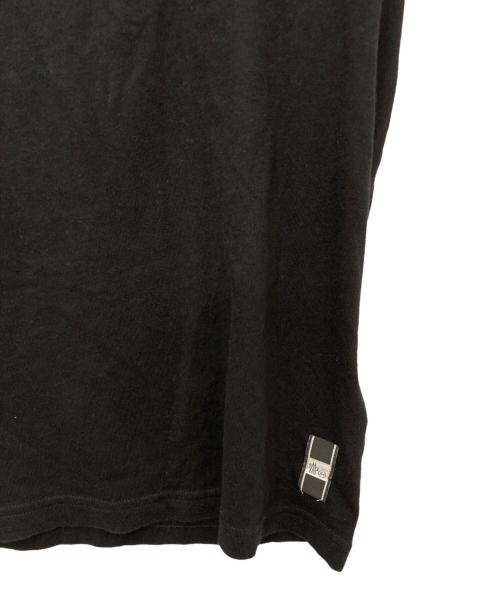 MONCLER（モンクレール）MONCLER (モンクレール) FRAGMENT DESIGN (フラグメントデザイン) プリントTシャツ ブラック サイズ:Lの古着・服飾アイテム