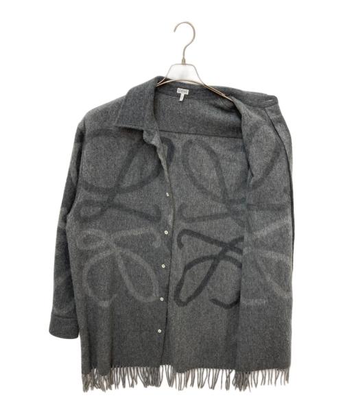 LOEWE（ロエベ）LOEWE (ロエベ) アナグラムレザーパッチフリンジシャツ グレー サイズ:40の古着・服飾アイテム
