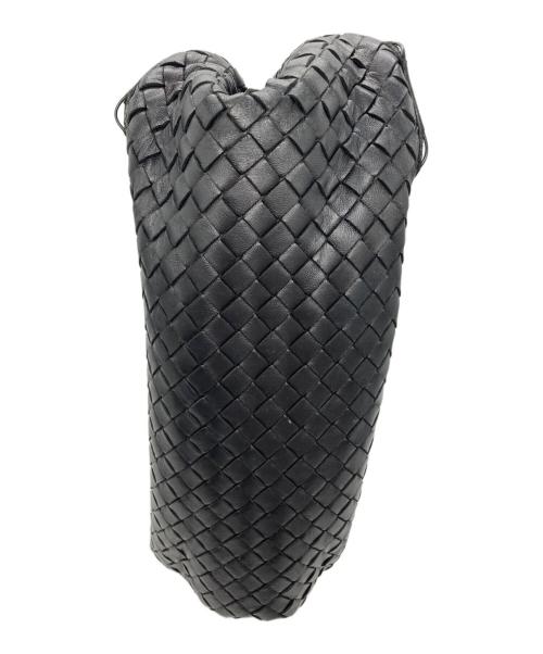BOTTEGA VENETA（ボッテガベネタ）BOTTEGA VENETA (ボッテガベネタ) イントレチャートレザーハンドバッグ ブラックの古着・服飾アイテム