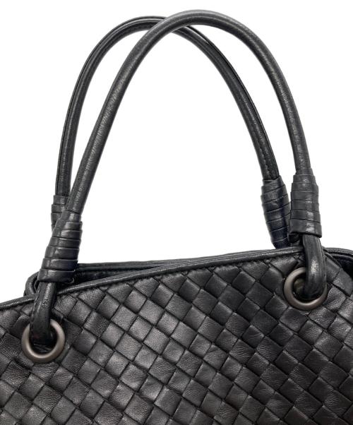 BOTTEGA VENETA（ボッテガベネタ）BOTTEGA VENETA (ボッテガベネタ) イントレチャートレザーハンドバッグ ブラックの古着・服飾アイテム