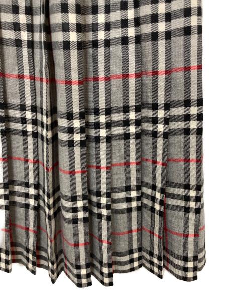 Burberry's（バーバリーズ）Burberry's (バーバリーズ) ウールチェックスカート グレー サイズ:9の古着・服飾アイテム