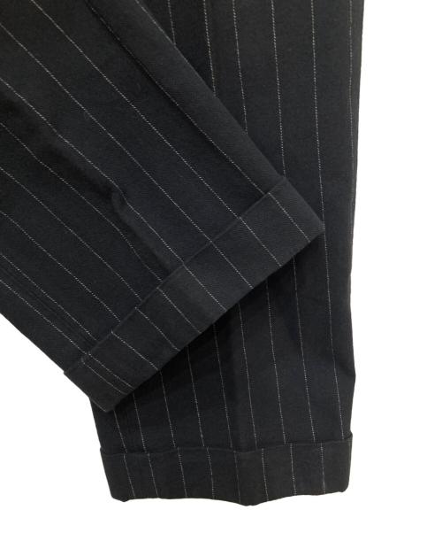 RALPH LAUREN（ラルフローレン）RALPH LAUREN (ラルフローレン) シンチバックストライプパンツ ネイビー サイズ:32の古着・服飾アイテム