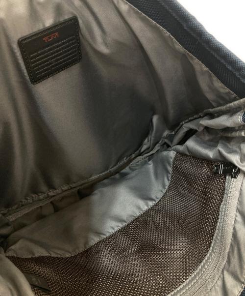 TUMI（トゥミ）TUMI (トゥミ) ALPHA 2 CASUAL DAY TOTE ネイビーの古着・服飾アイテム