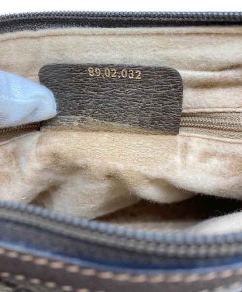 GUCCI（グッチ）GUCCI (グッチ) ショルダーバッグ　GGスプリーム ベージュの古着・服飾アイテム