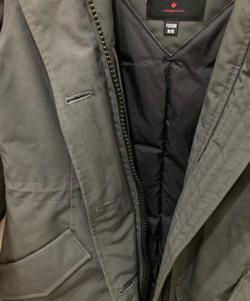 CANADA GOOSE（カナダグース）CANADA GOOSE (カナダグース) ROSSCLAIR PARKA FUSION FIT グレー サイズ:Mの古着・服飾アイテム
