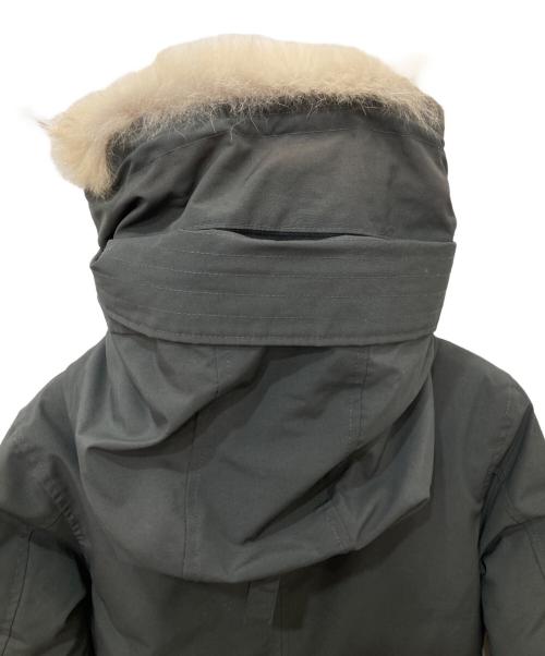 CANADA GOOSE（カナダグース）CANADA GOOSE (カナダグース) ROSSCLAIR PARKA FUSION FIT グレー サイズ:Mの古着・服飾アイテム