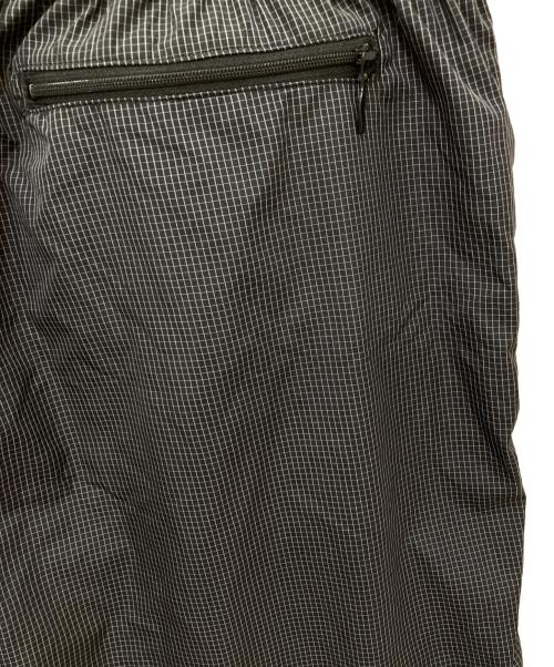 Needles（ニードルズ）Needles (ニードルズ) BEAMS (ビームス) ナイロンリップトップハーフパンツ ブラック サイズ:XLの古着・服飾アイテム