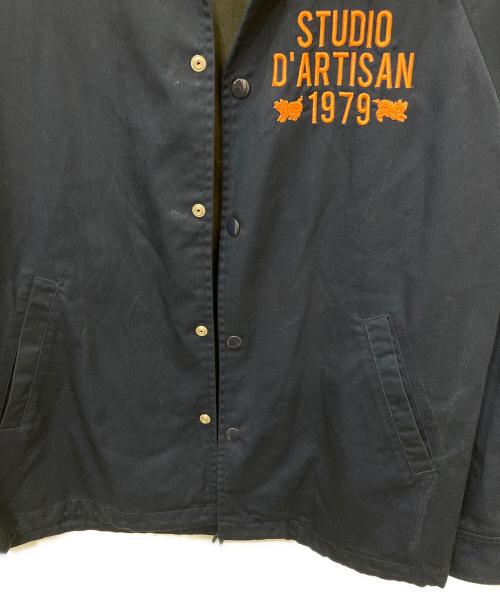 STUDIO D'ARTISAN（ステュディオダルチザン）STUDIO D'ARTISAN (ステュディオダルチザン) 刺繍コーチジャケット ネイビー サイズ:38の古着・服飾アイテム