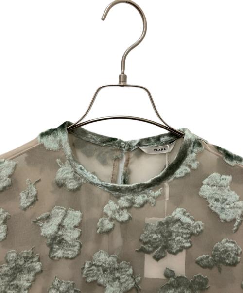 CLANE（クラネ）CLANE (クラネ) FLOWER JACQUARD TOPS カーキ サイズ:1 未使用品の古着・服飾アイテム