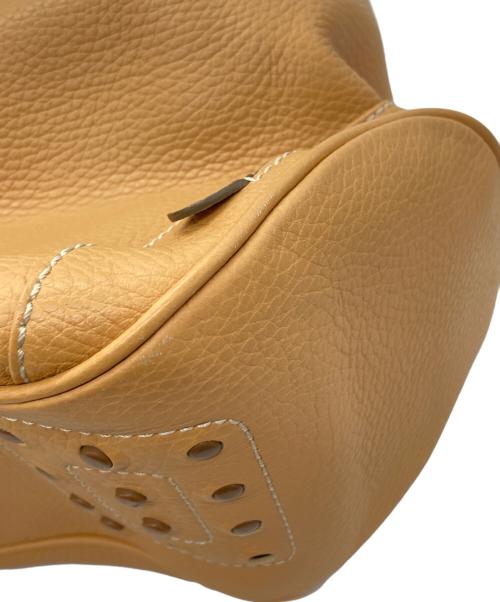 TOD'S（トッズ）TOD'S (トッズ) レザーハンドバッグ ベージュの古着・服飾アイテム
