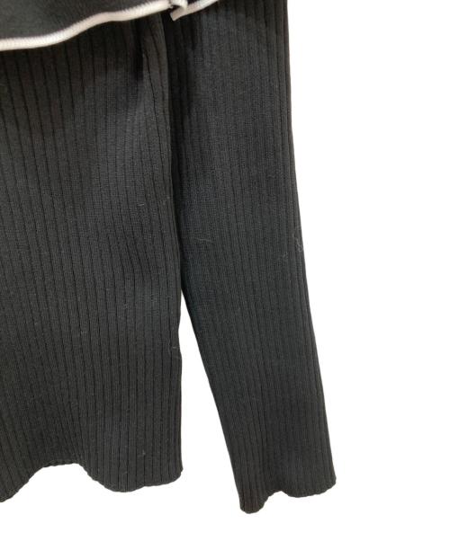 UNITED ARROWS（ユナイテッドアローズ）UNITED ARROWS (ユナイテッドアローズ) ラッフルフリルニット ブラック サイズ:Fの古着・服飾アイテム