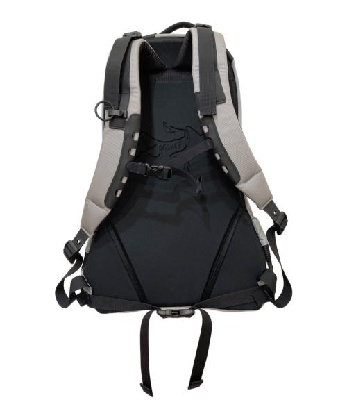 ARC'TERYX（アークテリクス）ARC'TERYX (アークテリクス) Arro 22 Backpack ブラックの古着・服飾アイテム