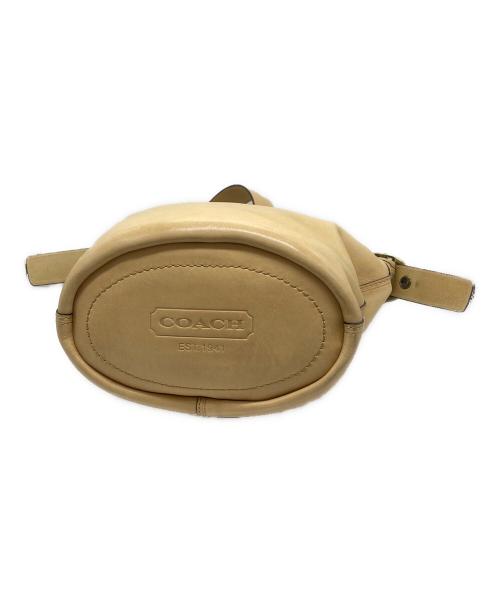 COACH（コーチ）COACH (コーチ) ワンショルダーバッグ ベージュの古着・服飾アイテム