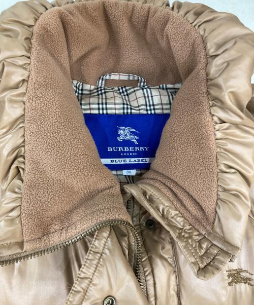 BURBERRY LONDON（バーバリーロンドン）BURBERRY LONDON (バーバリーロンドン) ベルテッドダウンコート ベージュ サイズ:38の古着・服飾アイテム