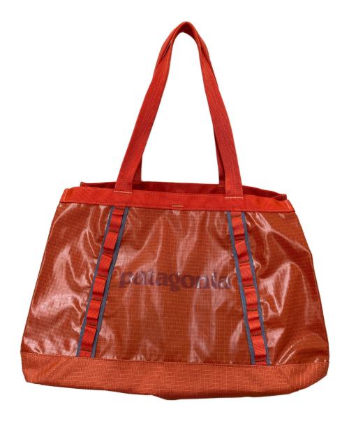 Patagonia（パタゴニア）Patagonia (パタゴニア) BLACK HOLE TOTE 25L オレンジ 未使用品の古着・服飾アイテム