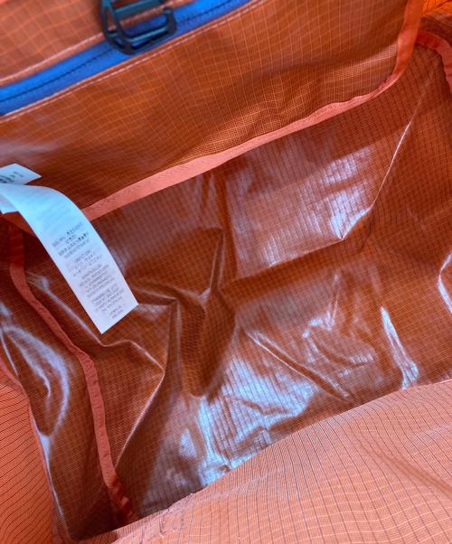 Patagonia（パタゴニア）Patagonia (パタゴニア) BLACK HOLE TOTE 25L オレンジ 未使用品の古着・服飾アイテム