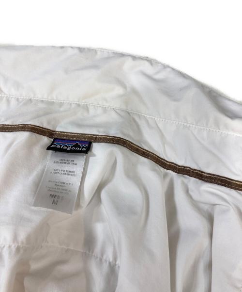 Patagonia（パタゴニア）Patagonia (パタゴニア) Nylon Fishing L/S Shirt ホワイト サイズ:Mの古着・服飾アイテム