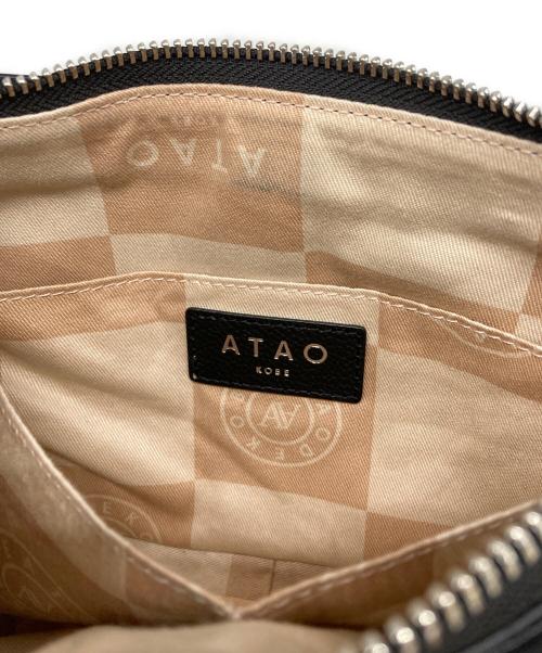 ATAO（アタオ）ATAO (アタオ) ロゴプレートショルダーバッグ ブラックの古着・服飾アイテム