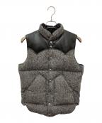 Rocky Mountain featherbed coロッキーマウンテンフェザーベッド）の古着「レザー切替ダウンベスト」｜ブラック