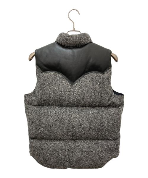 Rocky Mountain featherbed co（ロッキーマウンテンフェザーベッド）Rocky Mountain Featherbed co (ロッキーマウンテンフェザーベッド) レザー切替ダウンベスト ブラック サイズ:38の古着・服飾アイテム