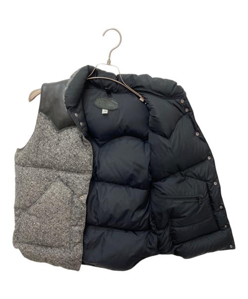 Rocky Mountain featherbed co（ロッキーマウンテンフェザーベッド）Rocky Mountain Featherbed co (ロッキーマウンテンフェザーベッド) レザー切替ダウンベスト ブラック サイズ:38の古着・服飾アイテム
